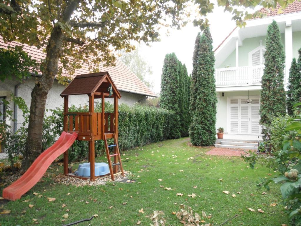 Csokonai Guesthouse Zamárdi Εξωτερικό φωτογραφία