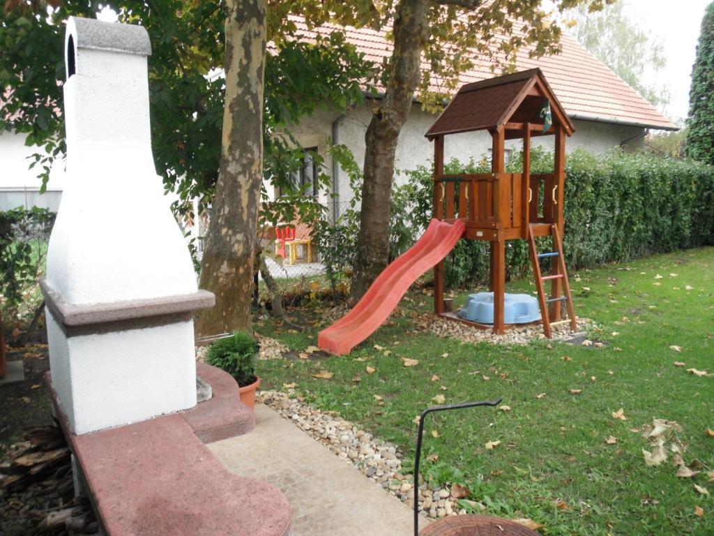 Csokonai Guesthouse Zamárdi Εξωτερικό φωτογραφία